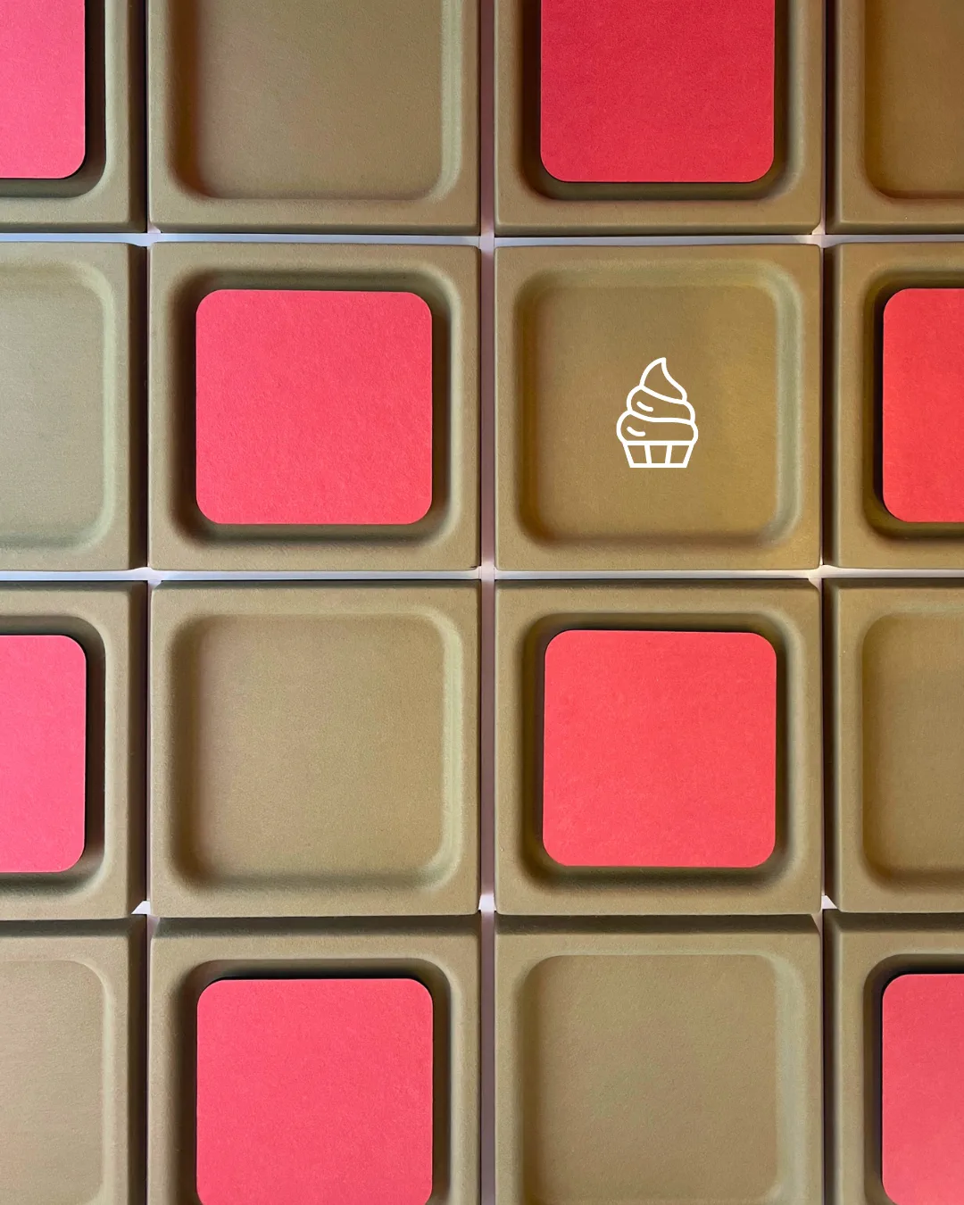 Lumi ikonunun yer aldığı marka yüzeyi fotoğrafı